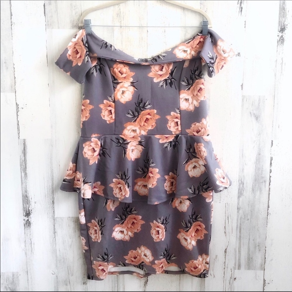 Charlotte Russe+ Gray Floral Off Shoulder Peplum Bodycon Dress 2X